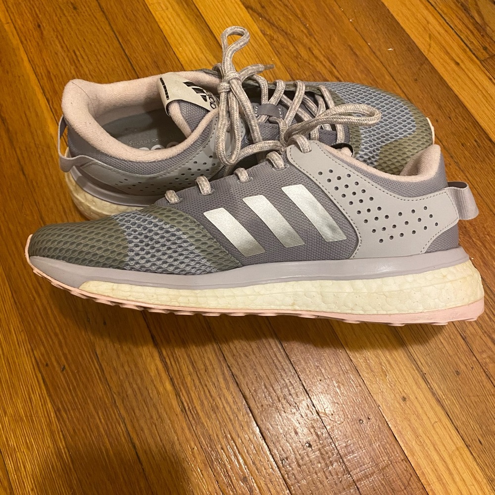 Adidas boost track sneaker - Picture 2 of 5
